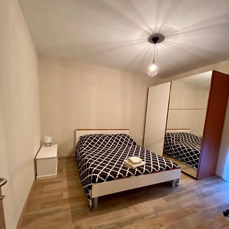 Apartment With Balcony And Free Parking Zadar Extérieur photo