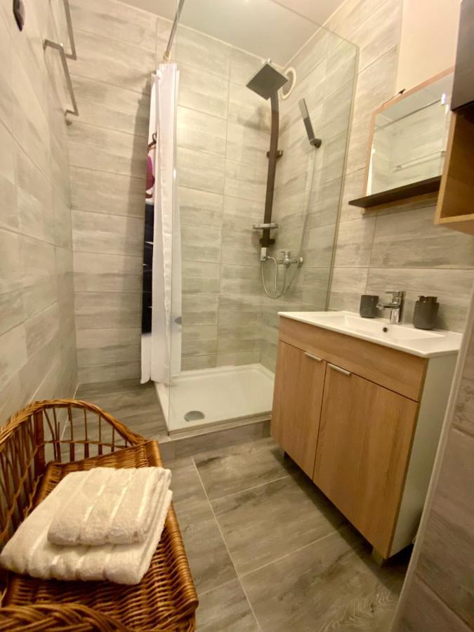 Apartment With Balcony And Free Parking Zadar Extérieur photo